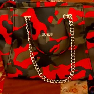 Guess camo tote
